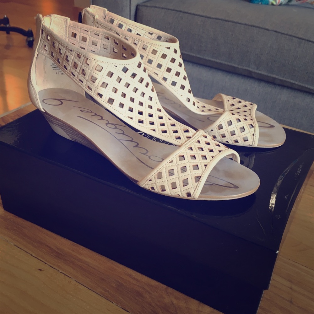 Boutique 9 Tan Leather sandals